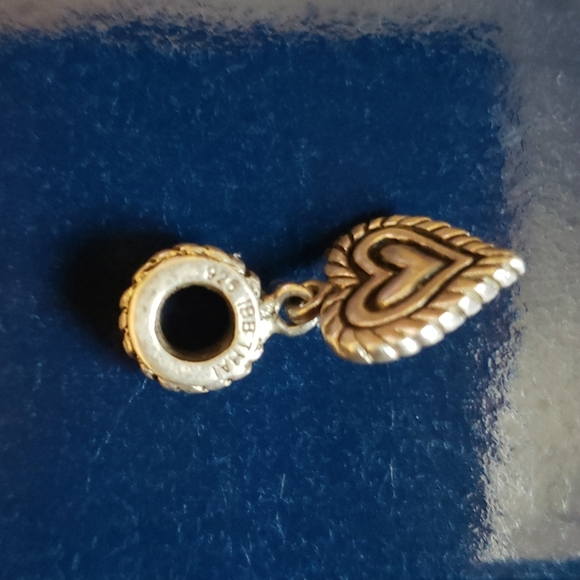 🍂🍂NOT PANDORA 925 ALE~Dangle HeartCharm - Picture 4 of 4